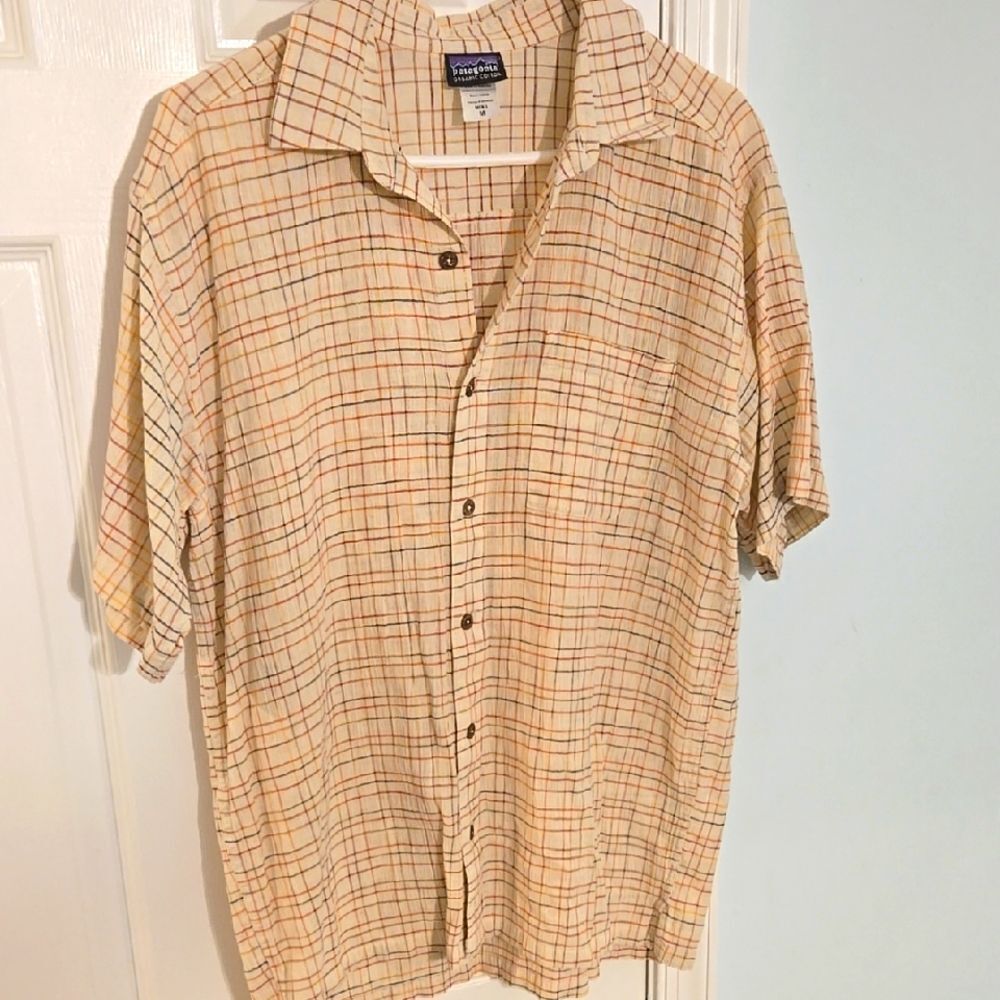 Patagonia organic cotton Cream and Brown Casual Button Down Shirt